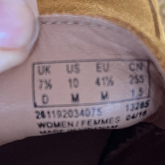 Clarks Original Mustard Suede Woman's Heel Loafer Size 10 - Picture 6 of 9